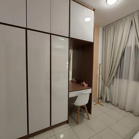 Youth City Residence Nilai Exterior photo